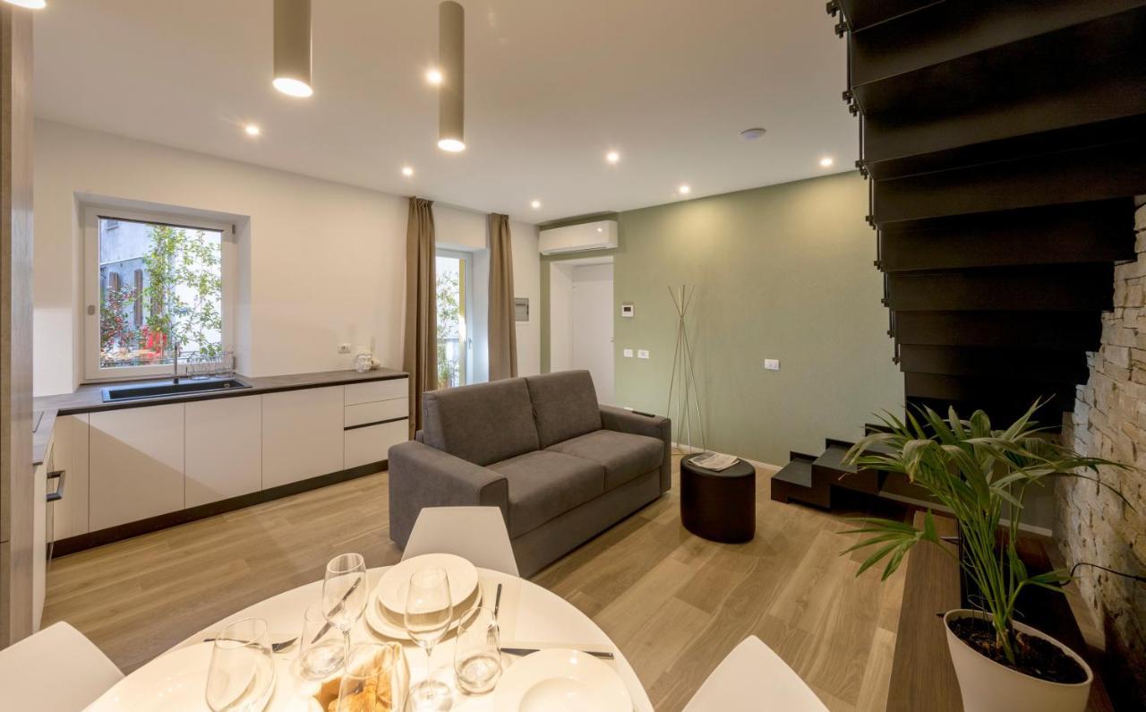 Residence Casa Coppa Appartamento Duplex オメーニャ エクステリア 写真